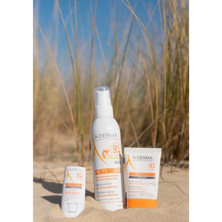 Aderma Protect Pocket Fluido Invisibile Solare Viso 30ml SPF50+
