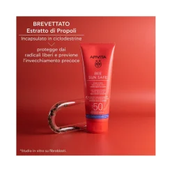 Apivita Bee Sun Safe Hydra Fresh Latte Solare SPF50 Viso Corpo 200ml