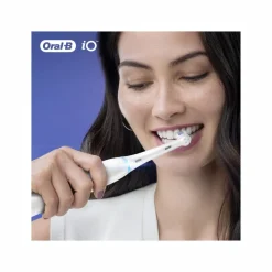Oral B Testine Di Ricambio Io Ultimate Clean Bianche 2 Pezzi