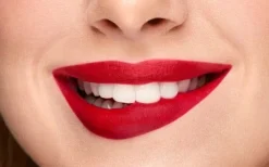 Pupa I'M Loveproof Kiss Me Red 2,7 ml